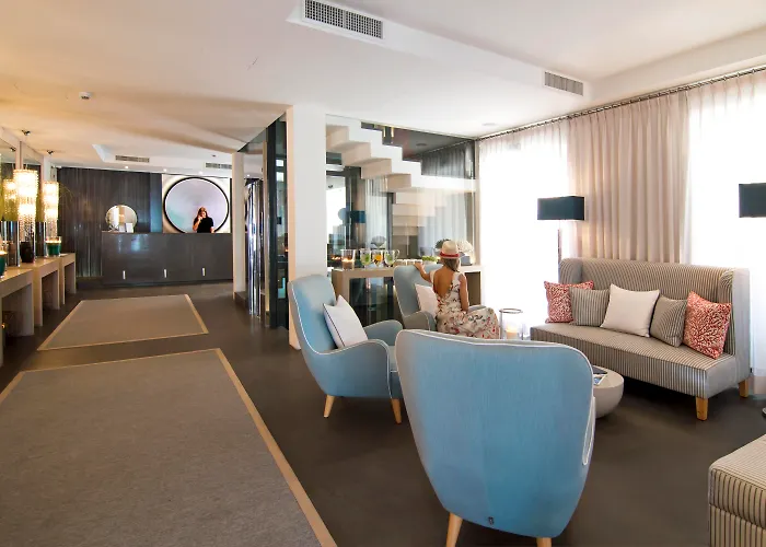 Eight Hotel Paraggi