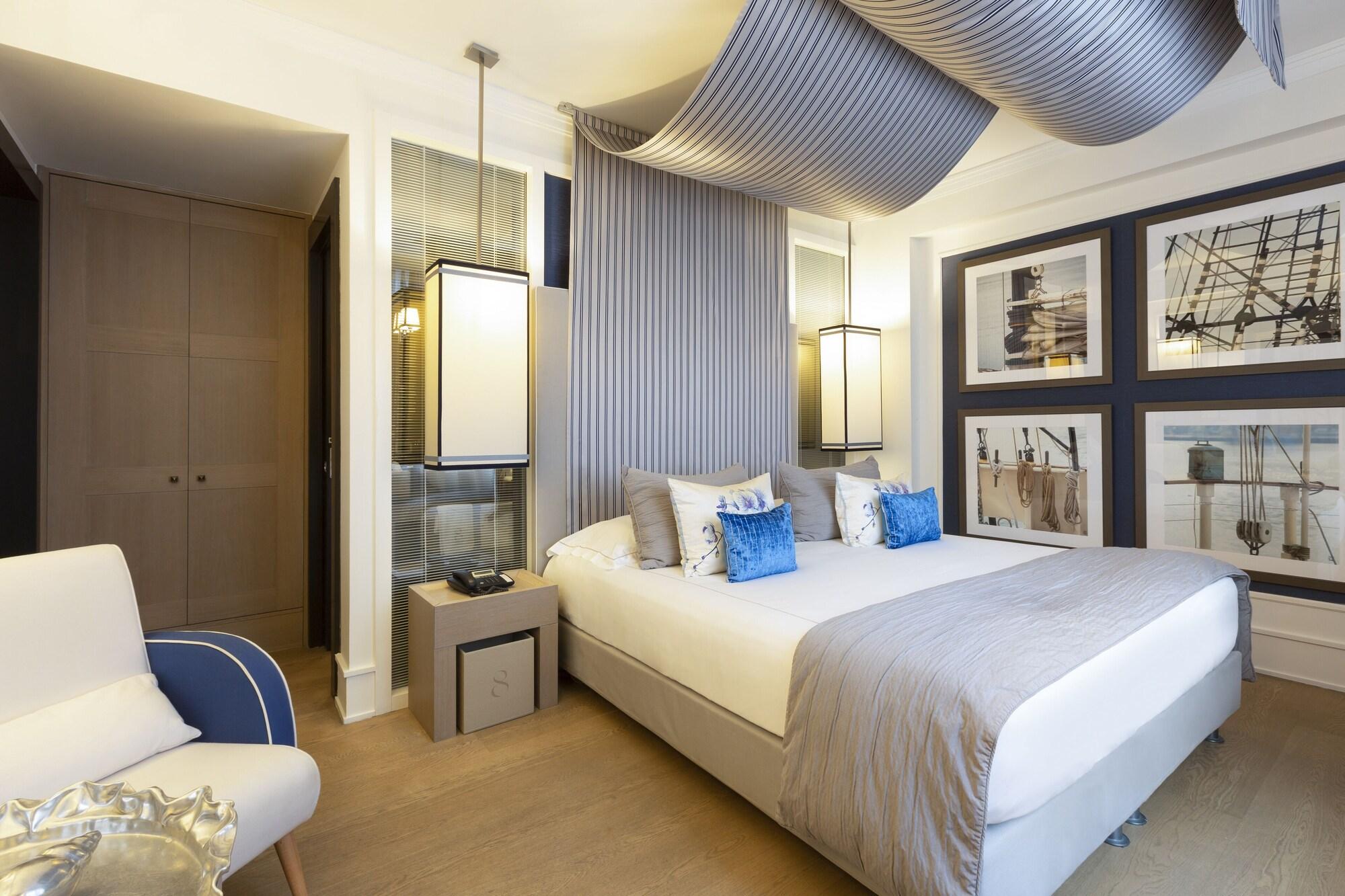 Hotel Eight Paraggi